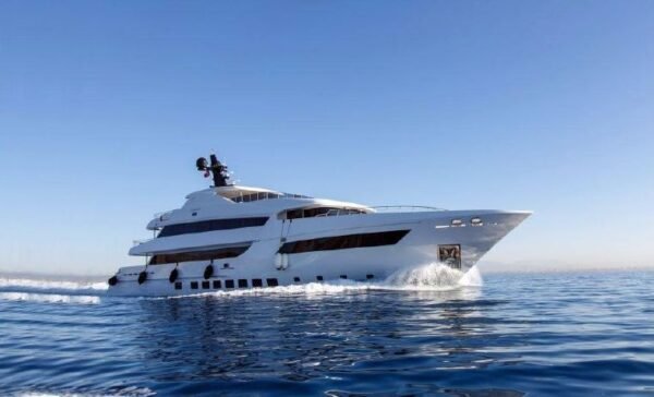 2015 CUSTOM 47 METERS YACHT